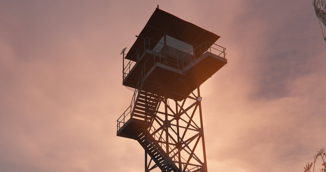 La torre di avvistamento al tramonto